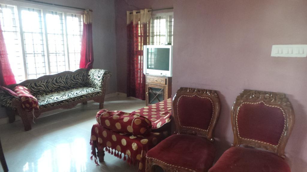 Golf View Cottages Madikeri Luaran gambar