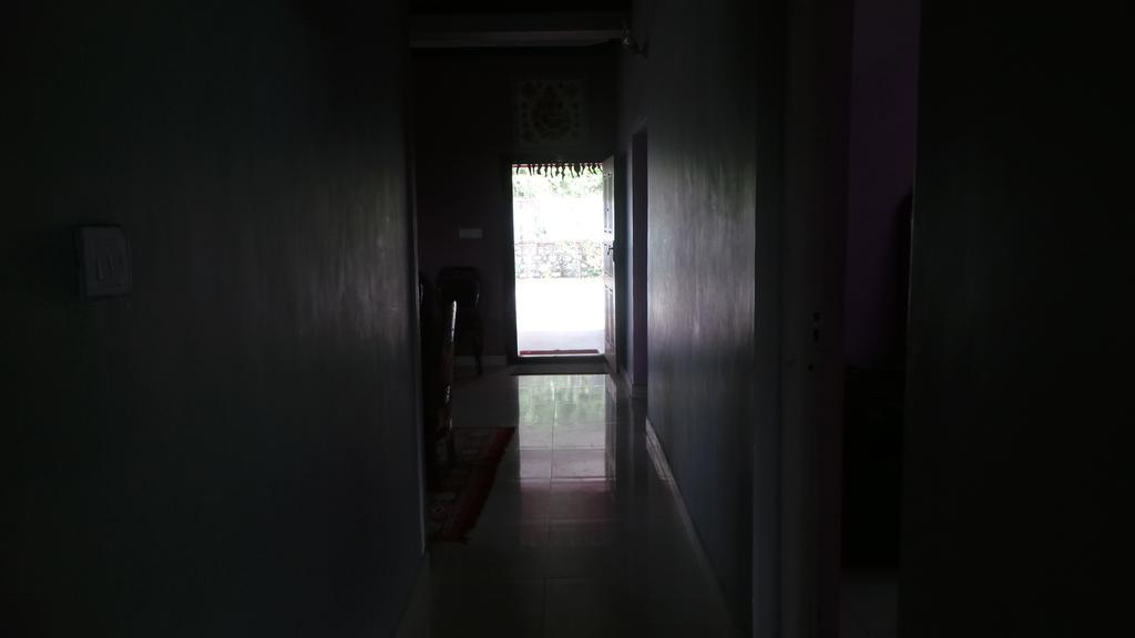 Golf View Cottages Madikeri Luaran gambar